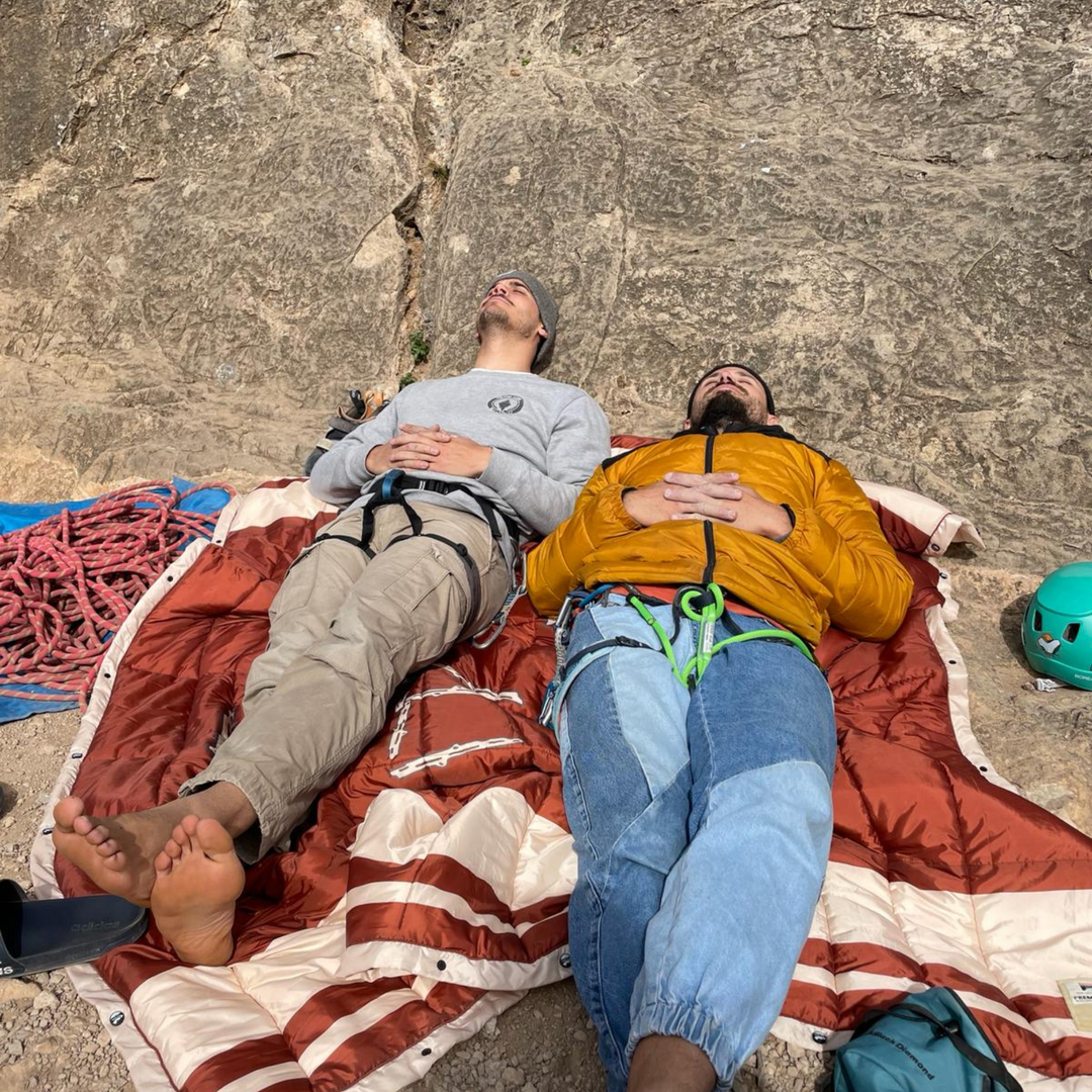 No help All-terrain blanket